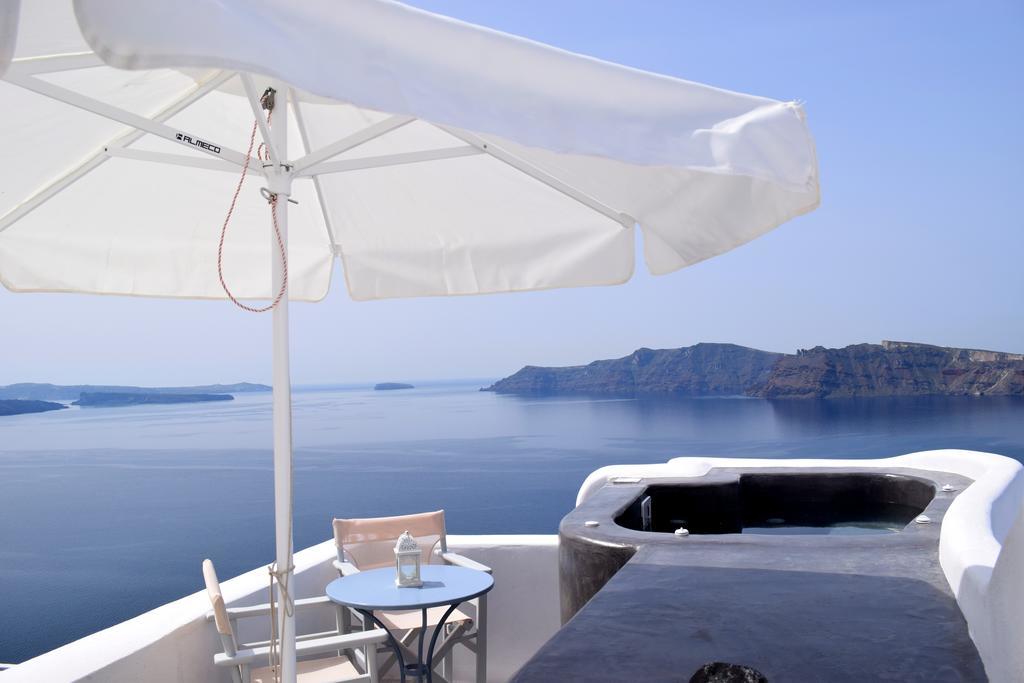 Captain John Villas Oia - Caldera & Sunset View Екстериор снимка